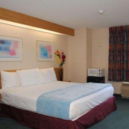 Rodeway Inn Willington North Bagian luar foto