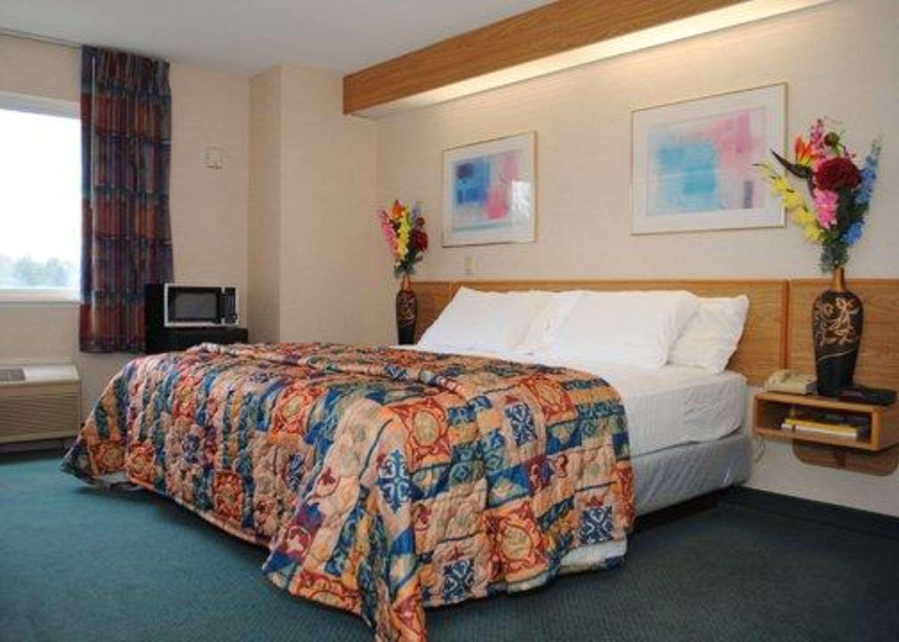 Rodeway Inn Willington North Bagian luar foto
