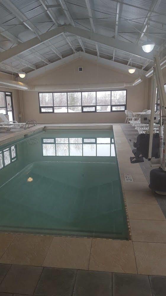 Rodeway Inn Willington North Bagian luar foto